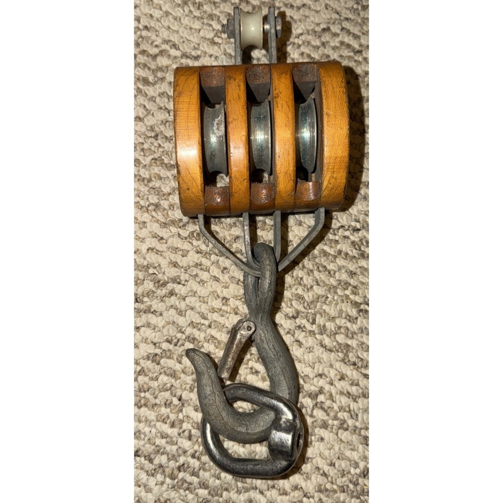 Campbell 7208436 3003AF 4" Triple Wood Shell‎ Block with Loose Hook (3/8" Rope)